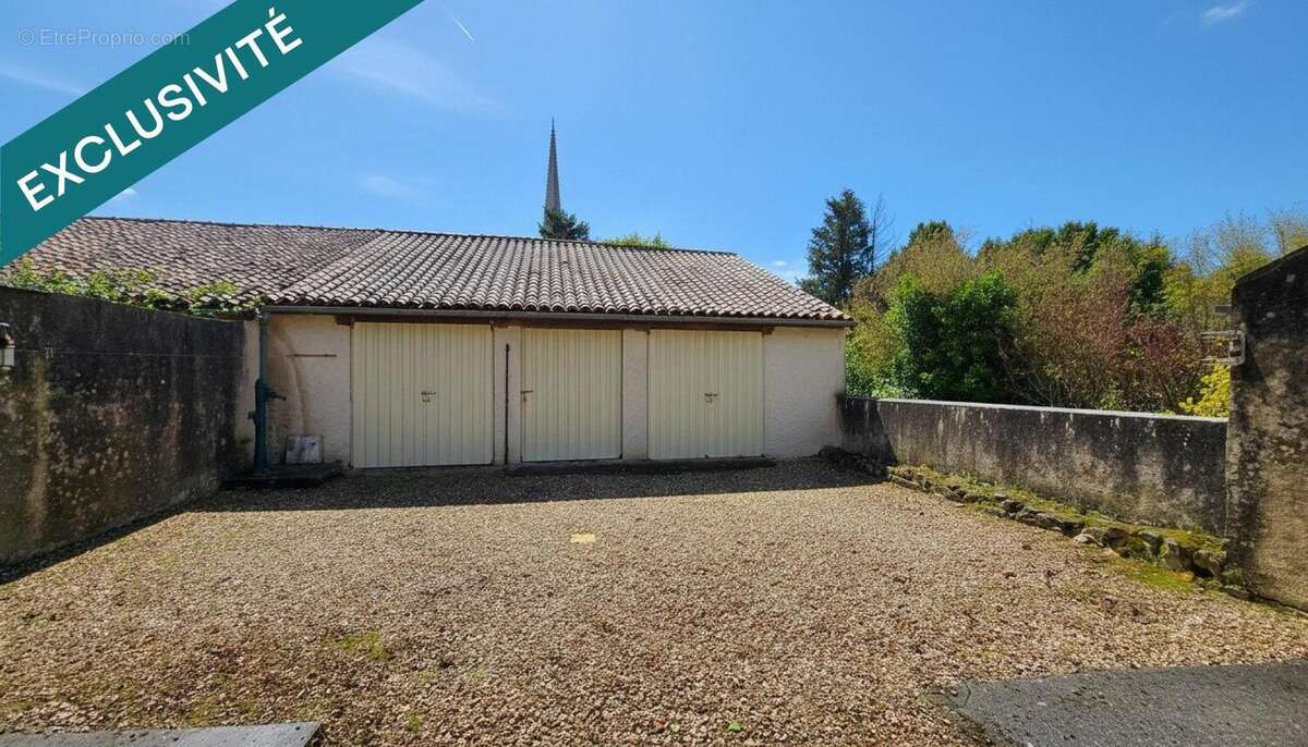Photo 3 - Maison à SAINT-SAVIN