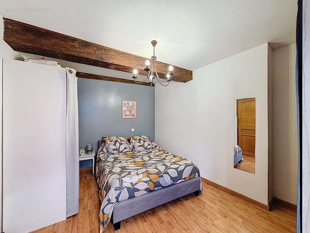 Maison à SAINT-SYMPHORIEN-D'OZON