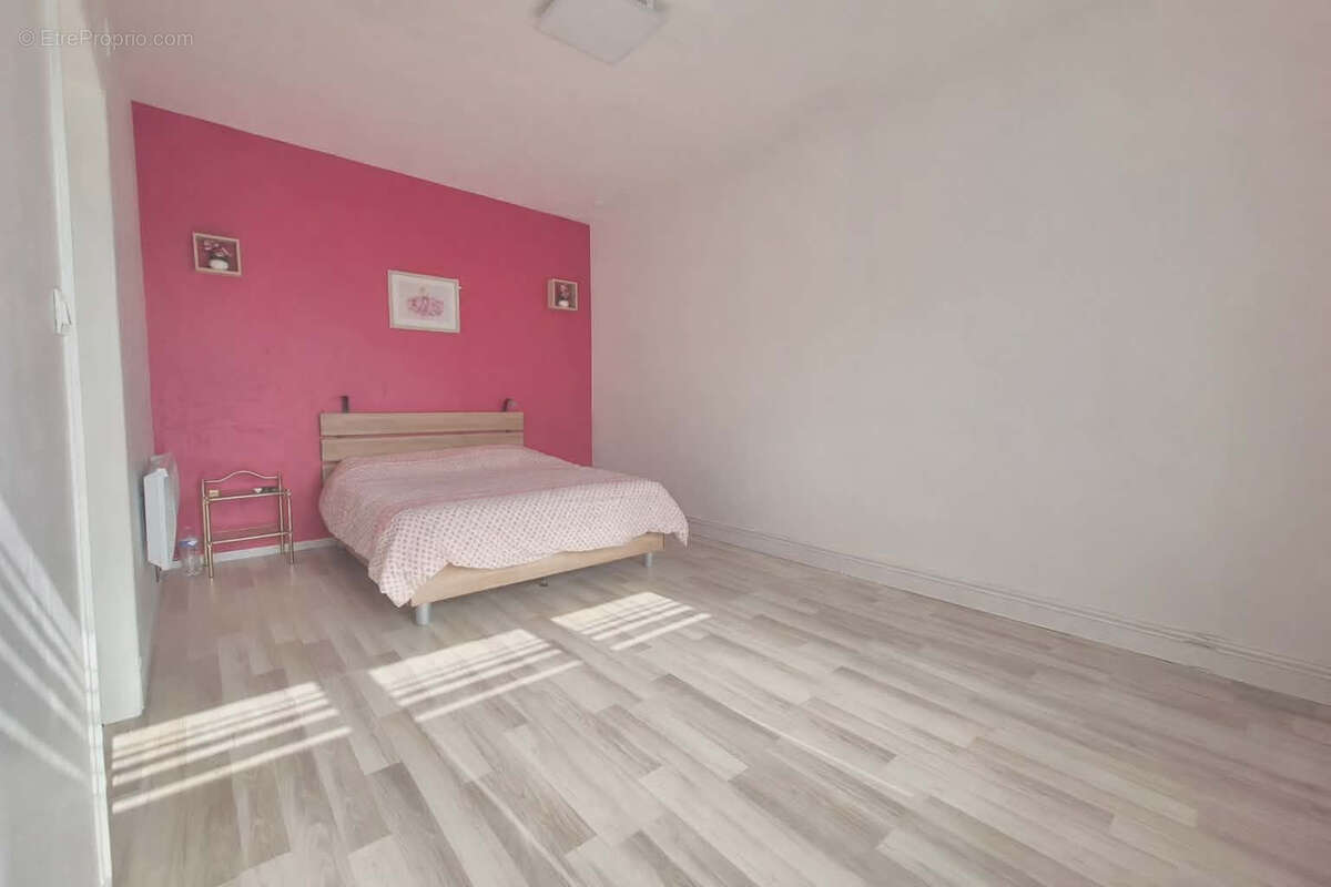 Maison à BRUAY-SUR-L'ESCAUT