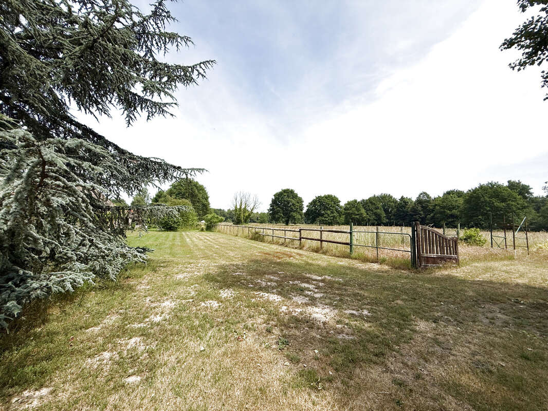 Maison à PARIGNE-L&#039;EVEQUE