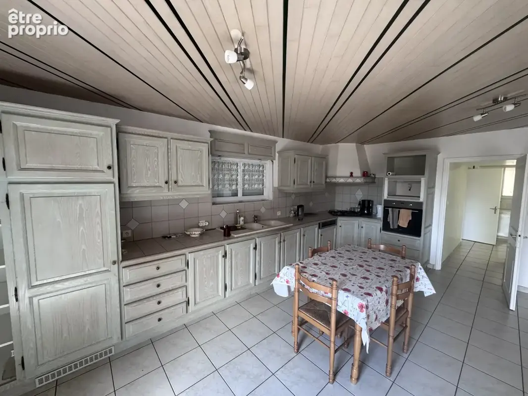 A saisir belle maison d'habitation proche des Essarts 85140 - photo 2