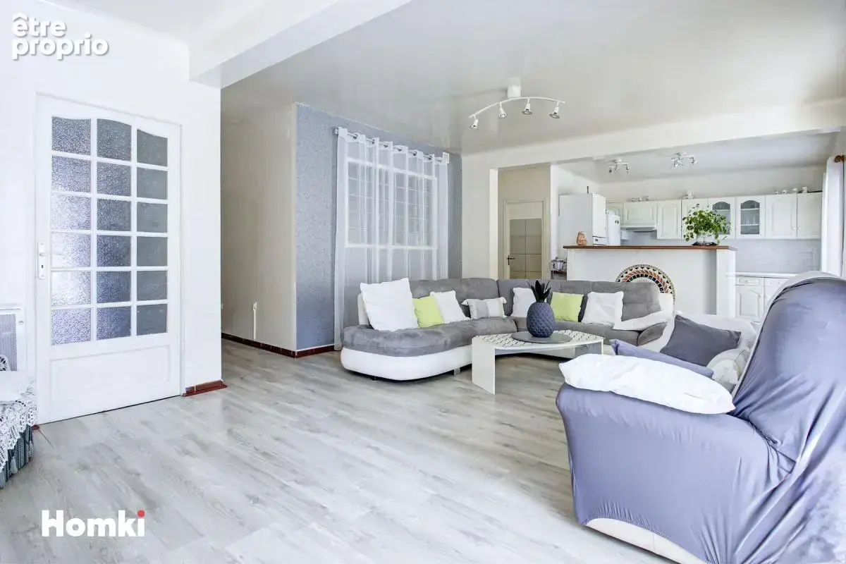 Maison Familiale T7 de 180 m² à Perpignan 66000 - photo 8