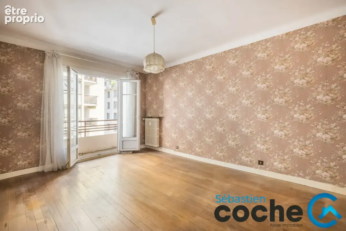 Exclusivité de 81m2 Place Jean Macé Lyon 7 - Possibilité Garage - photo 4