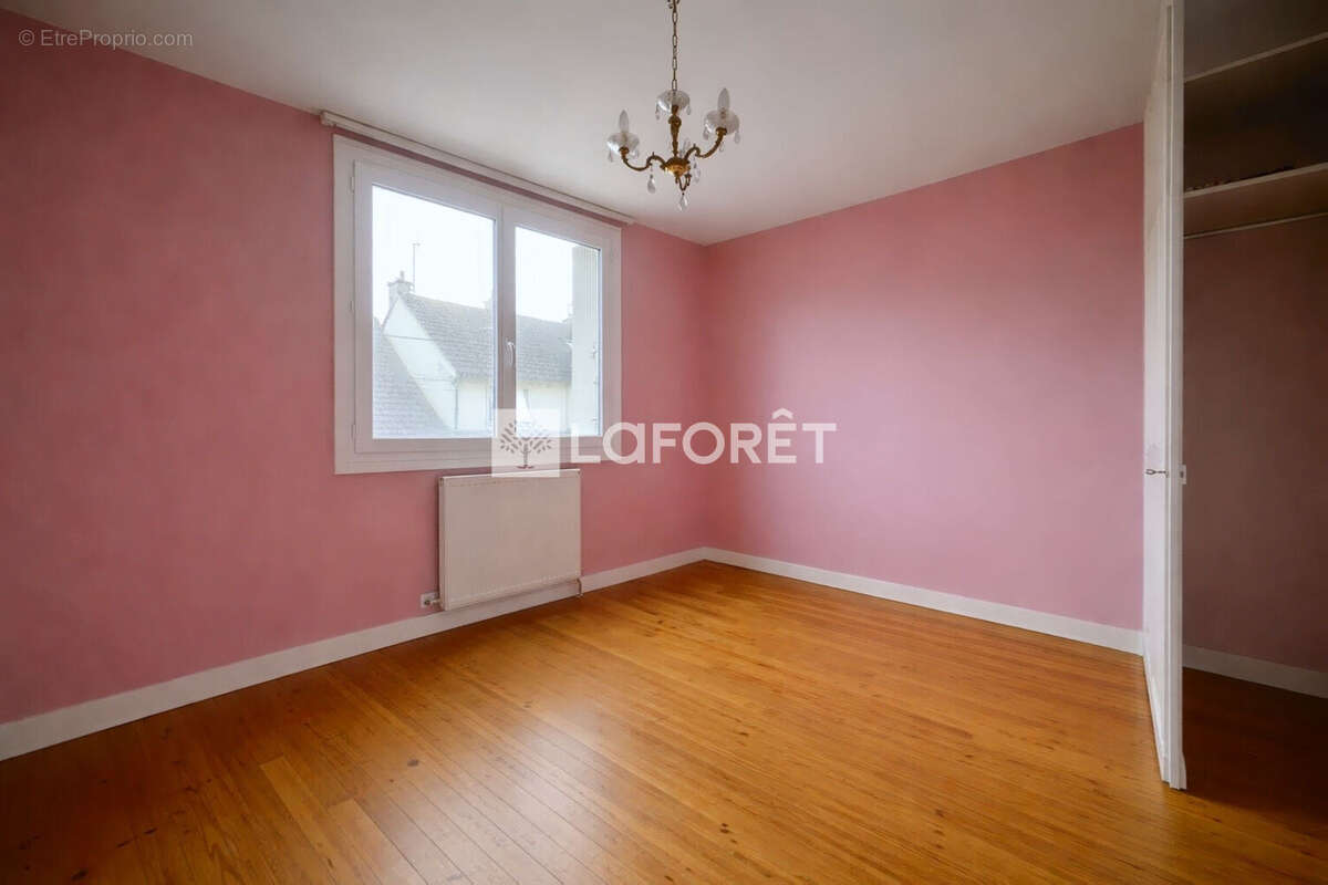 Maison à OUISTREHAM