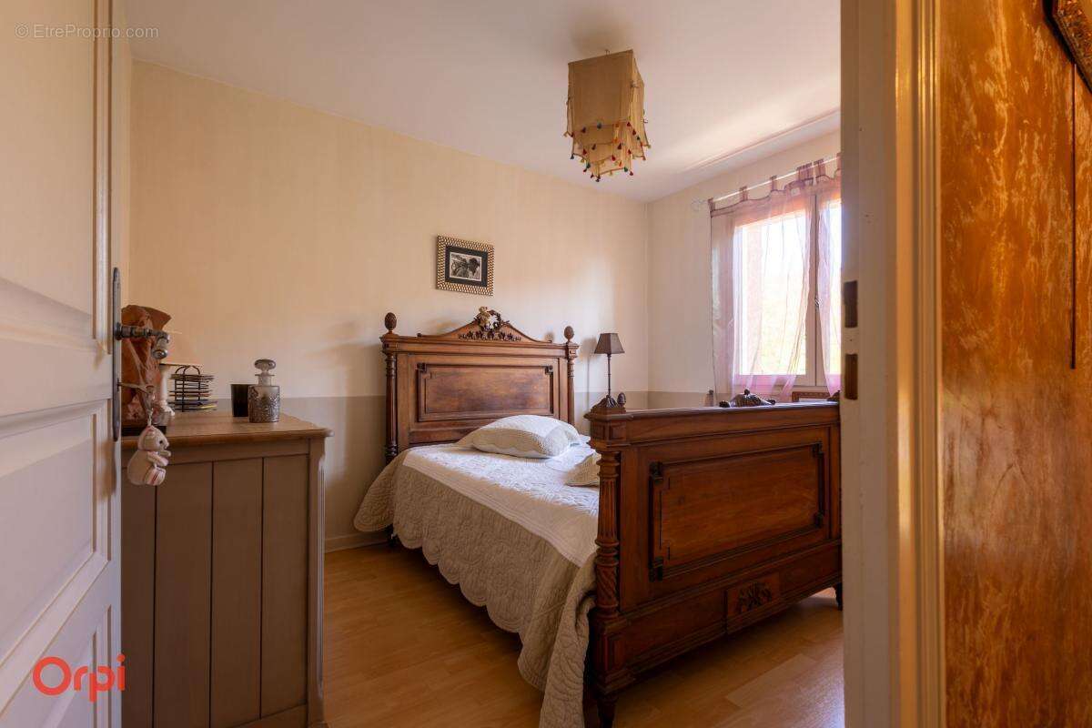 Maison à SAVIGNY