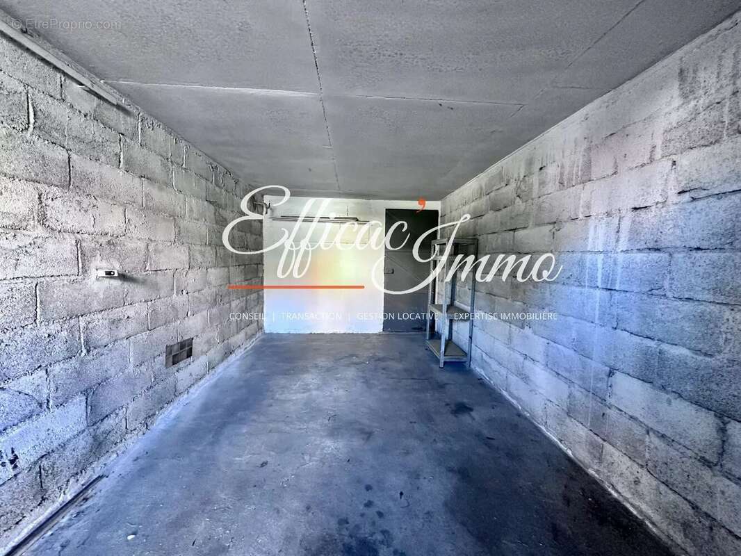 Garage à vendre - photo 3