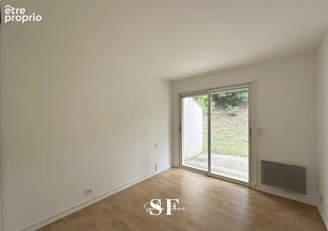 Agen - maison de 140m2 + garage de 27m2  avec terrain - photo 12