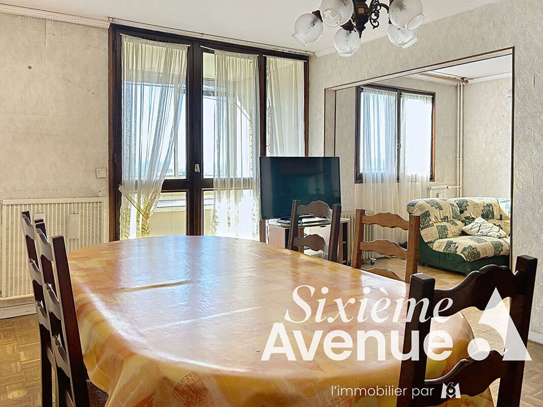 Appartement à SAINT-PRIEST