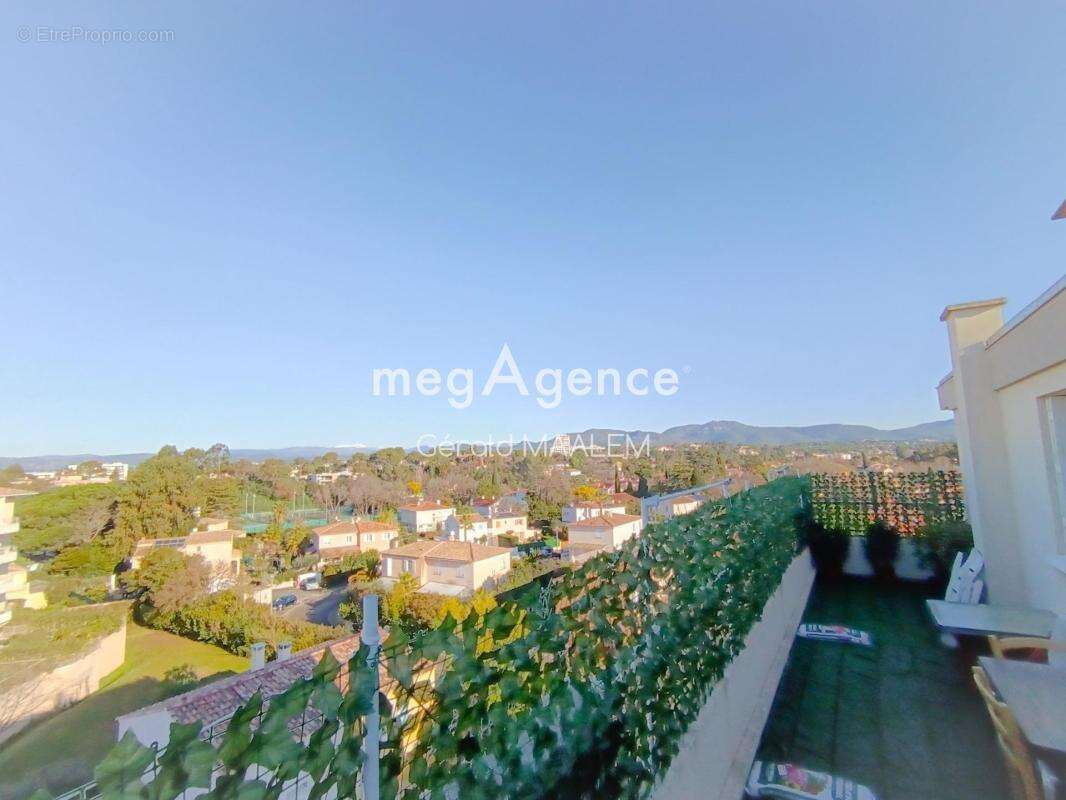 Appartement à SAINT-RAPHAEL