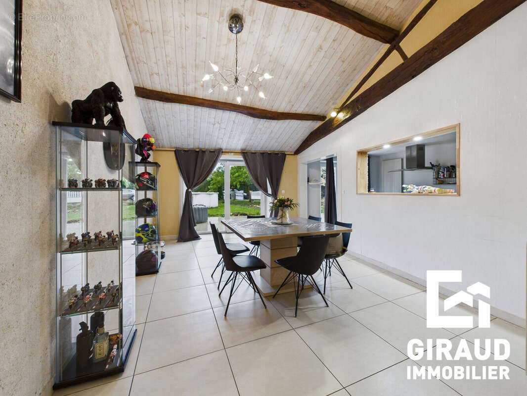 Maison 131 m² à Antigny  - photo 7