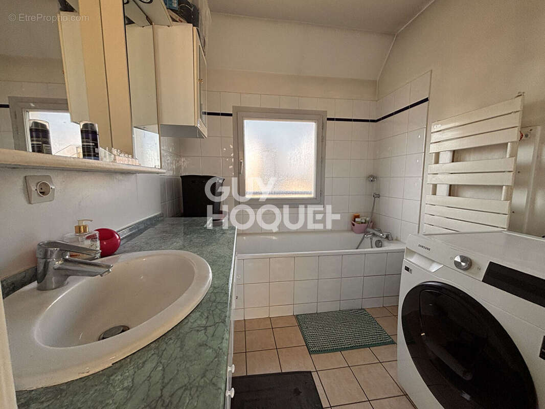 Appartement à SAINT-OUEN