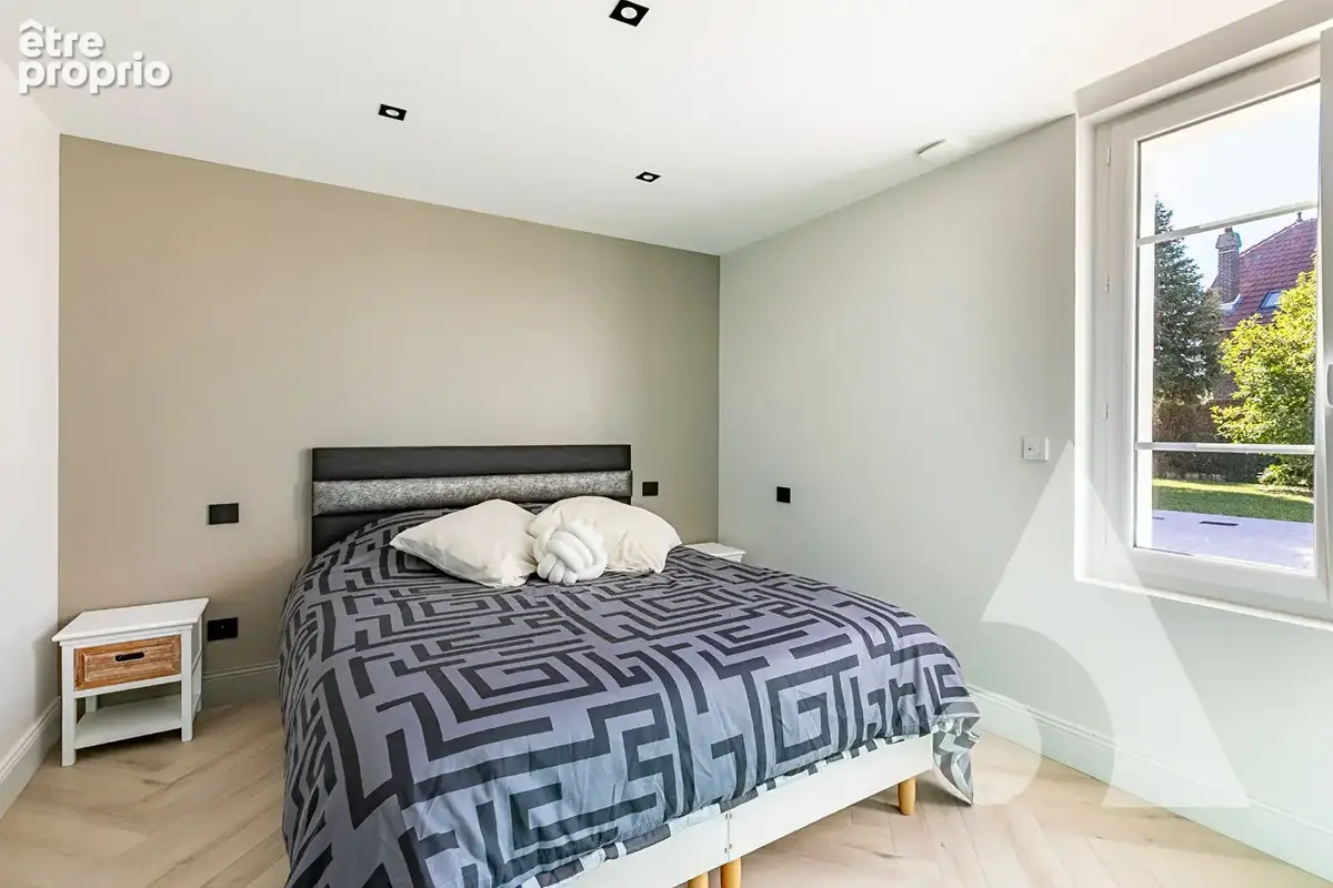 Corps de ferme  rénové 5 chbres avec piscine et dépendance - photo 13