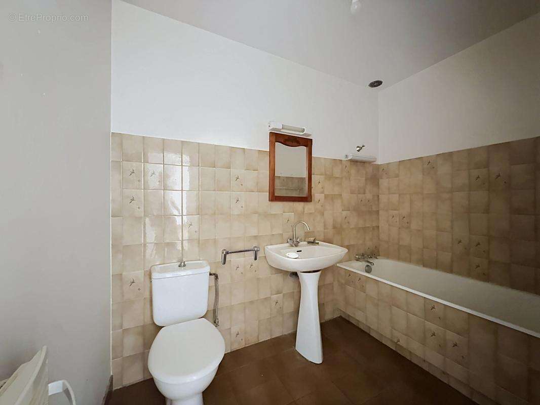 Exclusivité - avignon extra muros proche rempart - t2 49m2 - photo 6