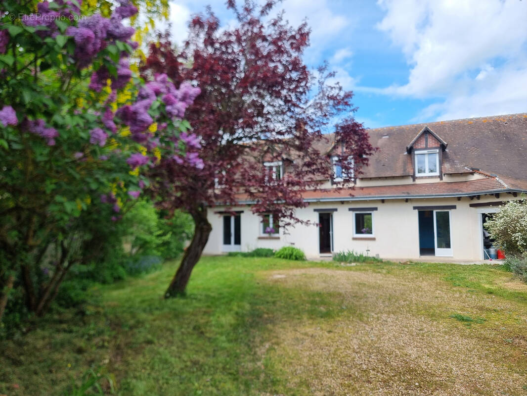 Maison à MAINTENON