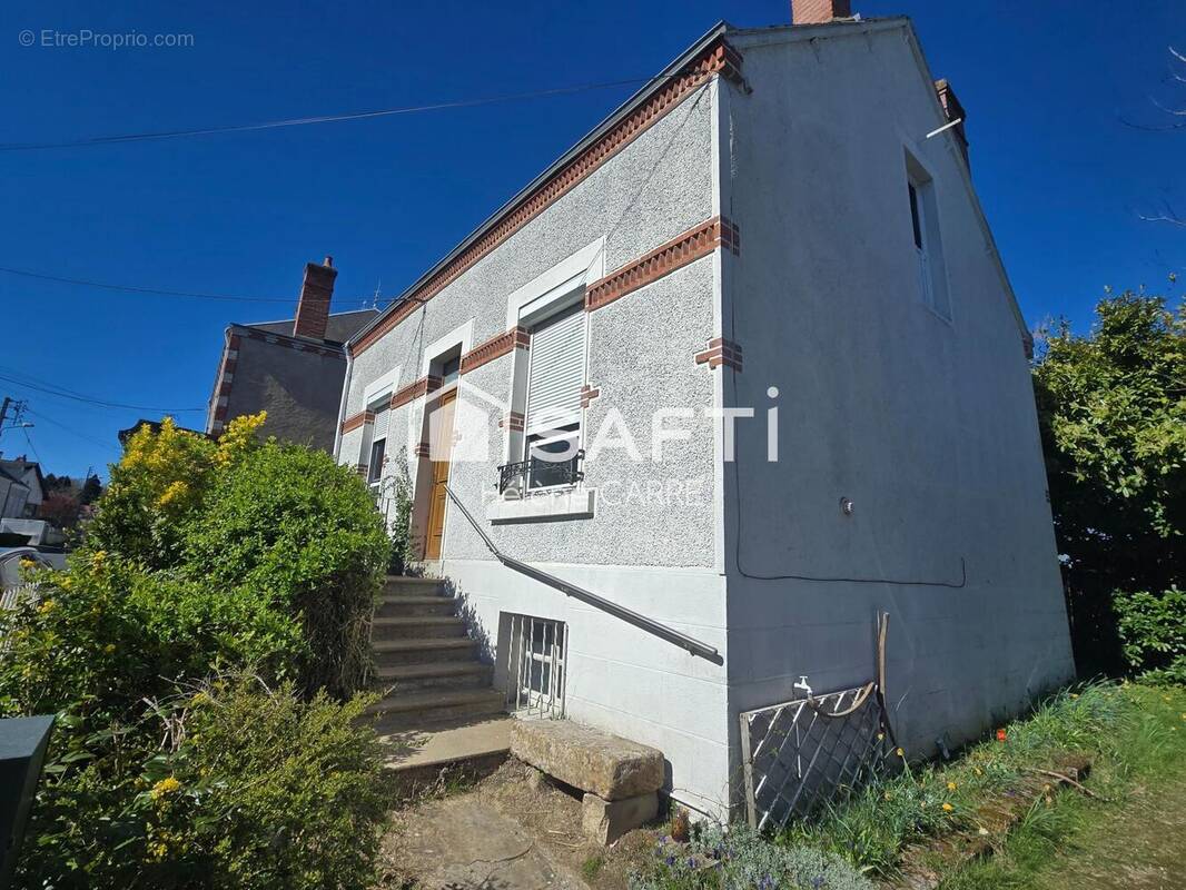 Photo 1 - Maison à VIERZON
