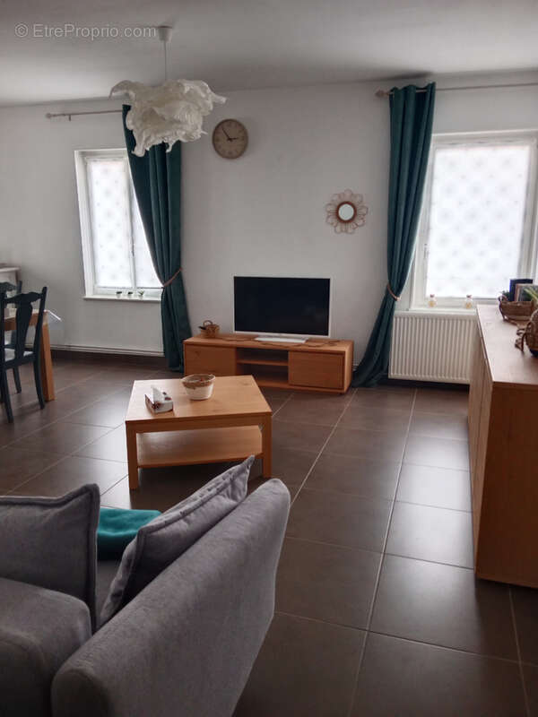 Appartement à LUXEUIL-LES-BAINS