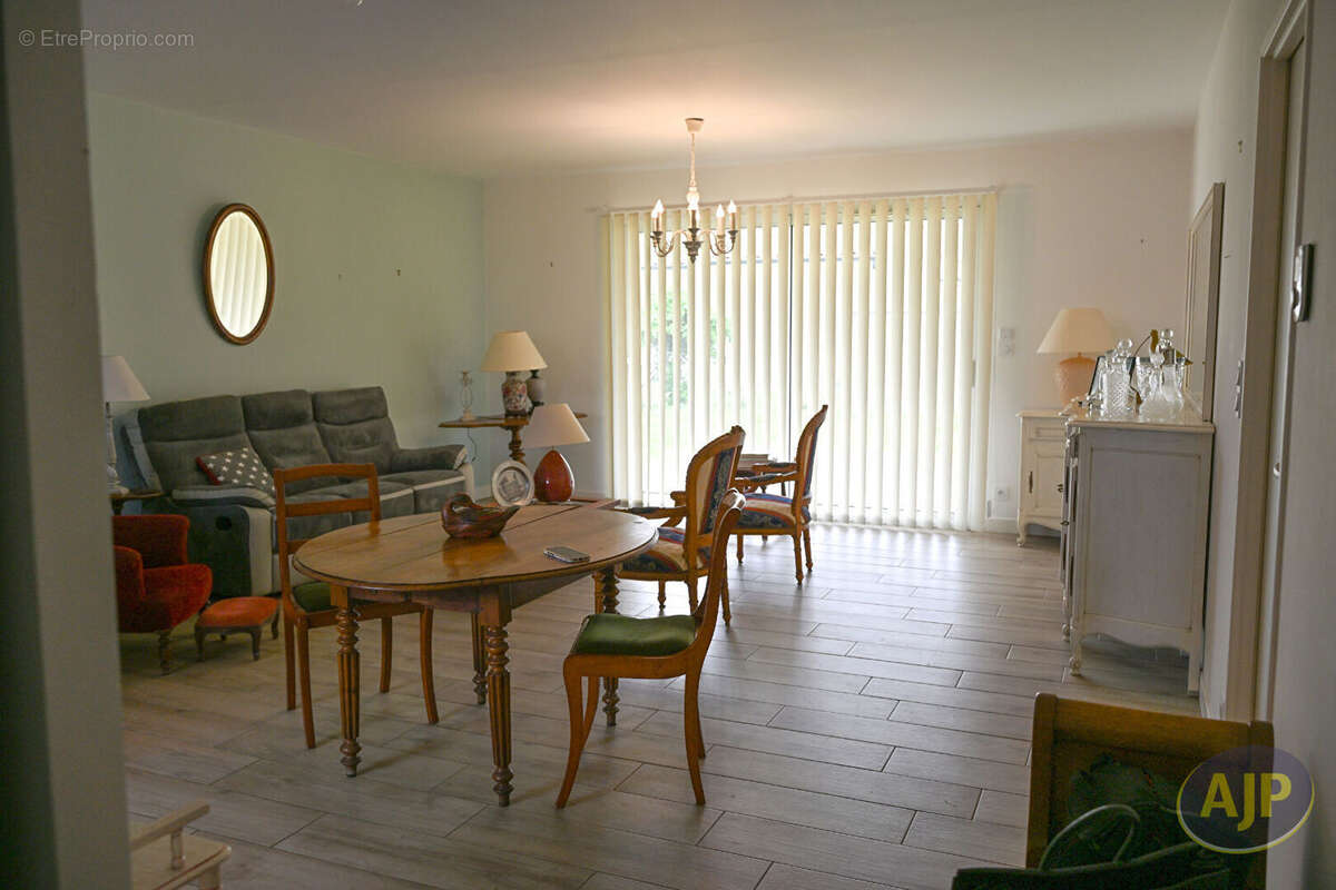 Maison à SAINT-GERMAIN-DU-PUCH