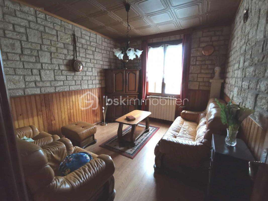 Maison à FERRIERES-EN-GATINAIS