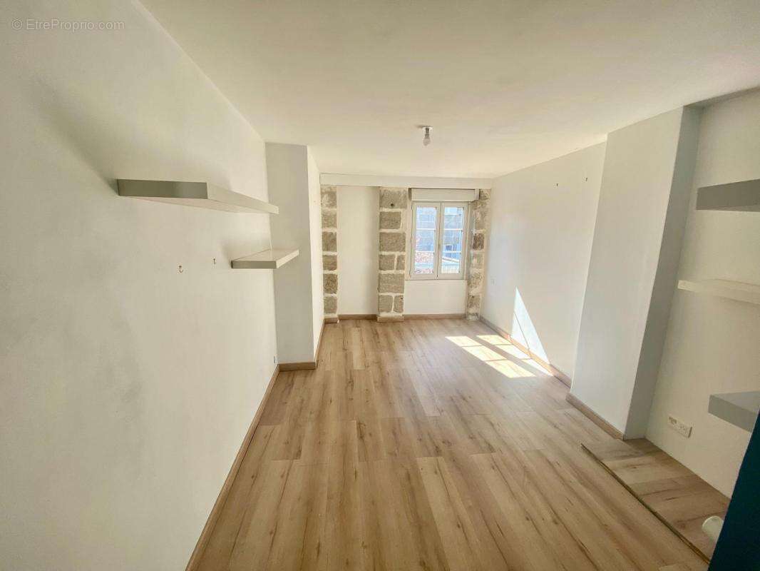 Maison à BRIVE-LA-GAILLARDE