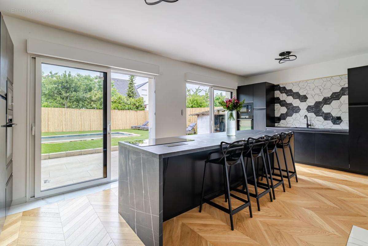 Appartement à BONNEUIL-SUR-MARNE