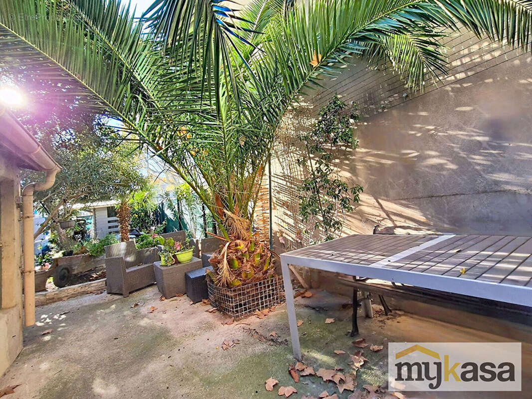 Maison à BERRE-L&#039;ETANG