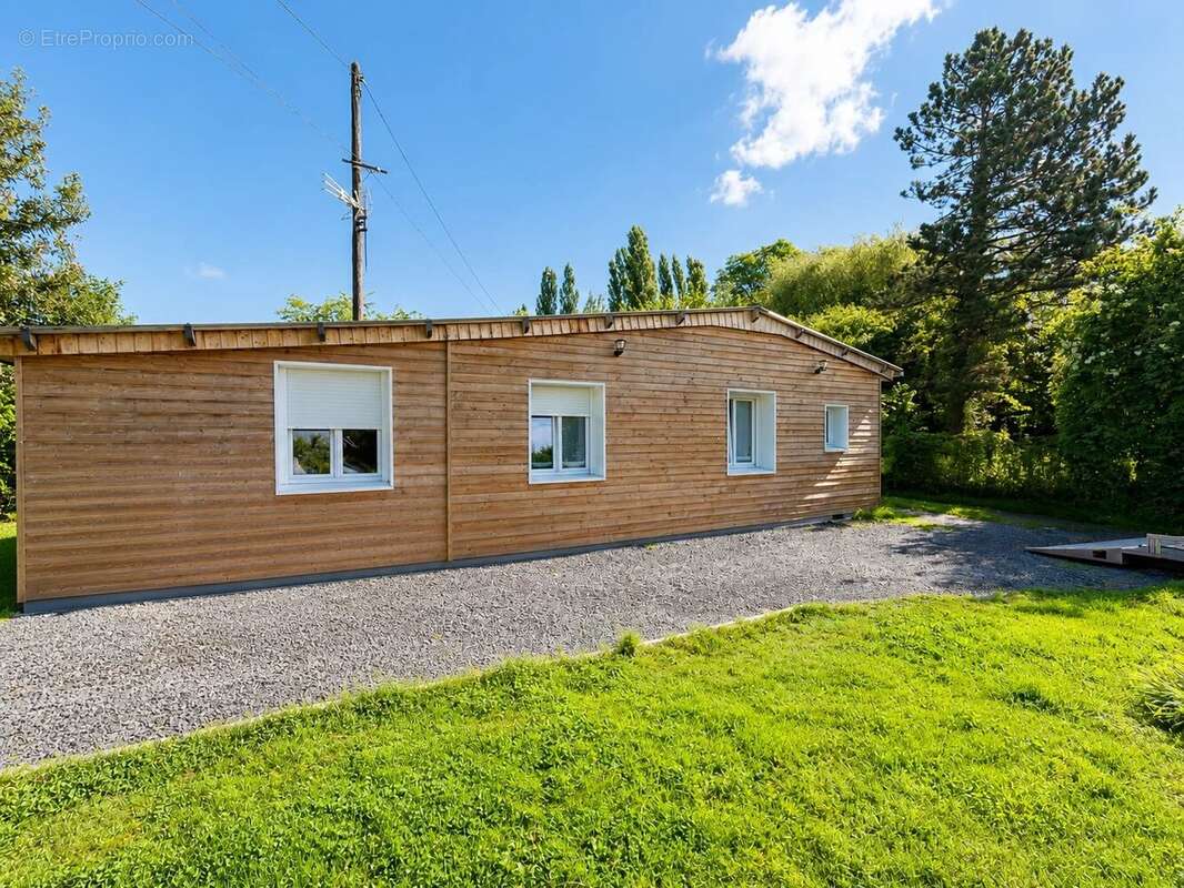 Vente pavillon à camon - photo 10