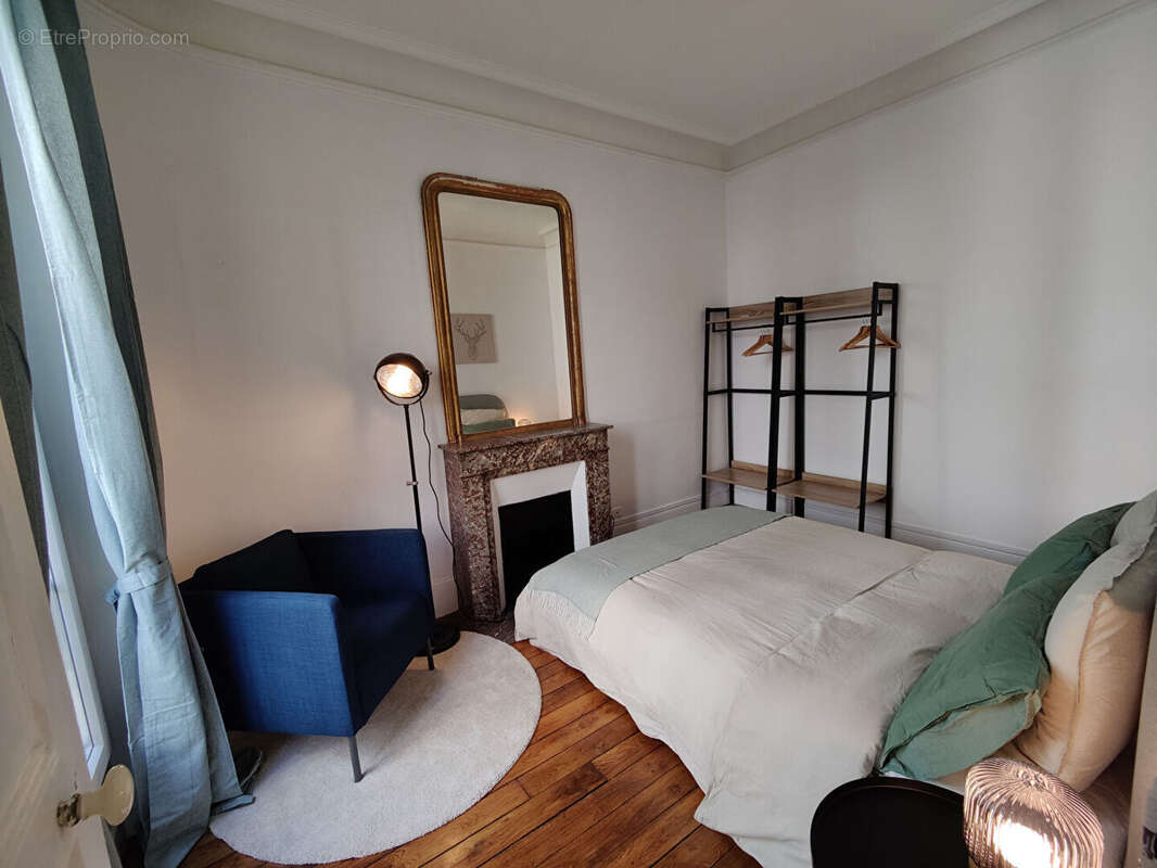 EXCLUSIVITE Appartement 15E ARRONDISSEMENT Paris 2 pièce(s) 30 m2 - photo 8