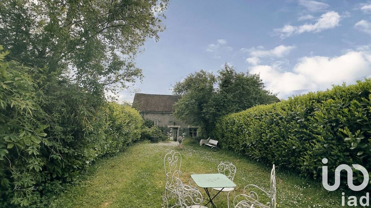 Photo 1 - Maison à LA CHAPELLE-LA-REINE