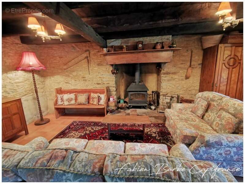 Maison à LOYAT