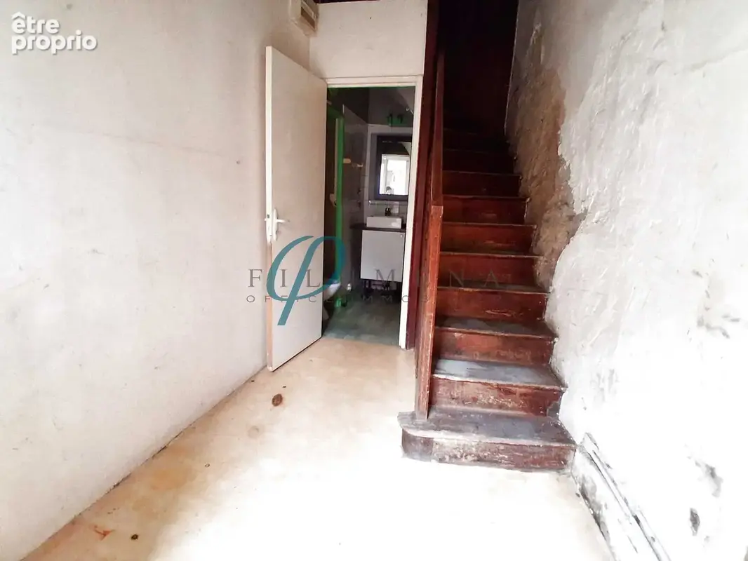Maison à rénover avec fort potentiel   Centre bourg de Sucé-sur-Erdre - photo 3