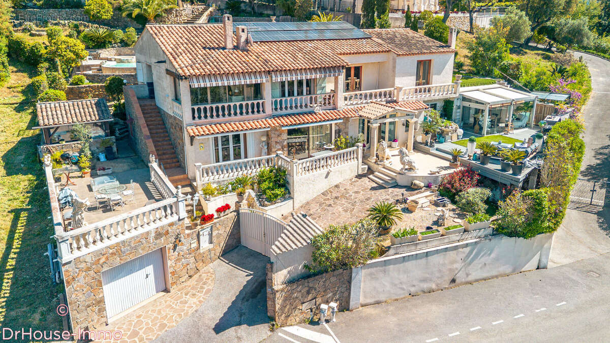 Maison à LA CROIX-VALMER