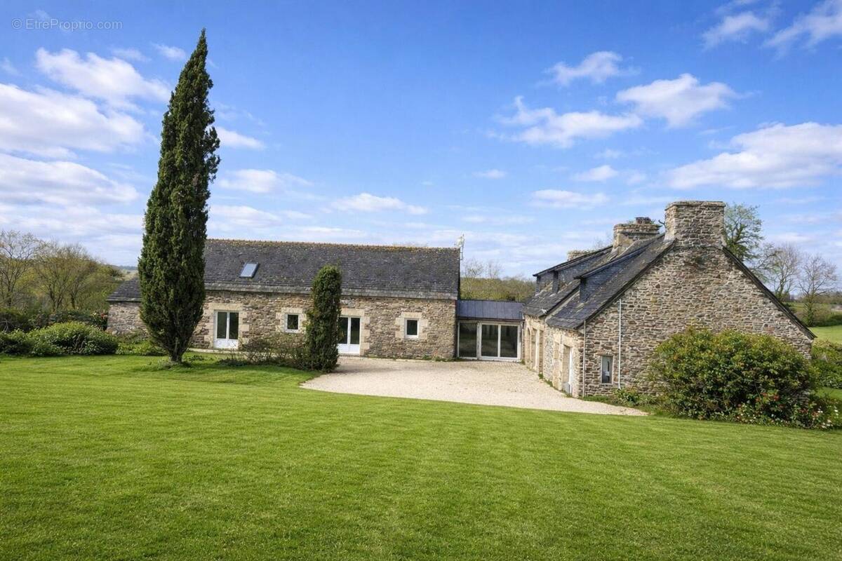 Photo 1 - Maison à PLESTIN-LES-GREVES