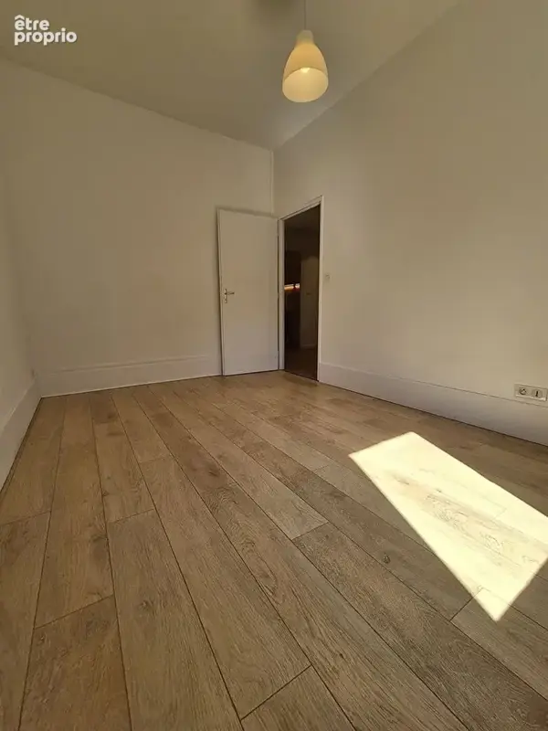 T4 WILSON  82m²  avec extérieur - photo 8