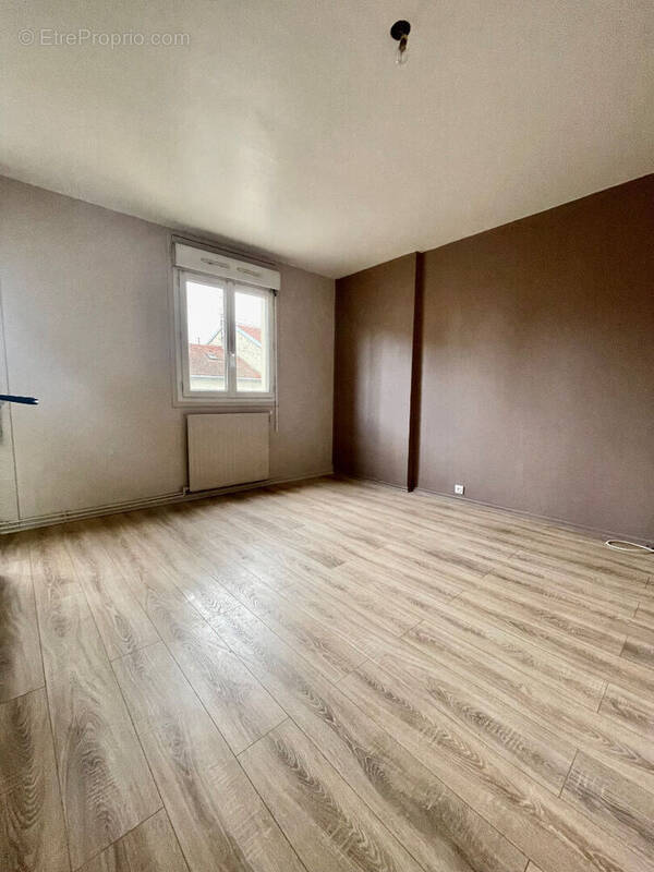 Appartement à PERSAN