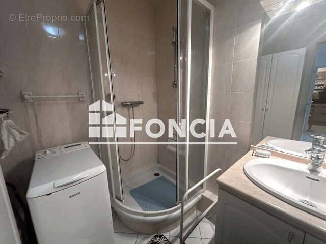 Appartement à MONT-SAINT-AIGNAN