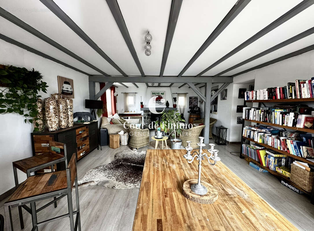 Maison à FILLINGES