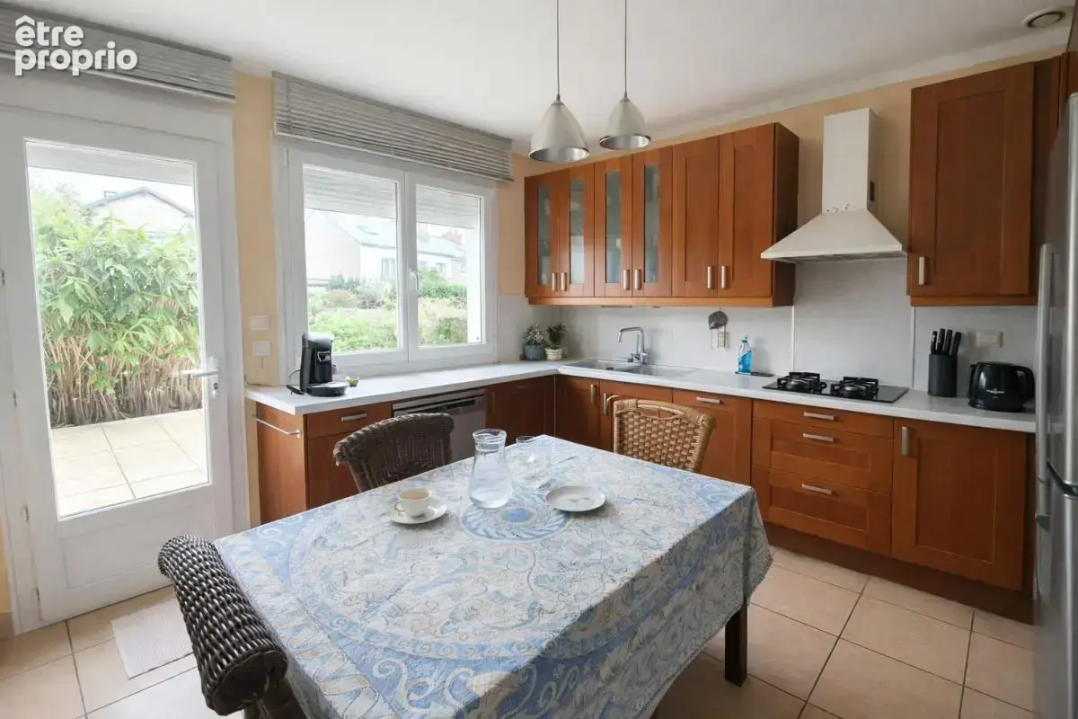 Maison de ville 150 m2 4 chambres + garage + parking + jardin 300m2 - photo 9