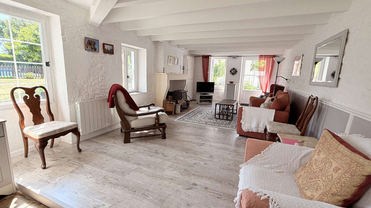 Jolie maison charentaise de caractère - photo 7