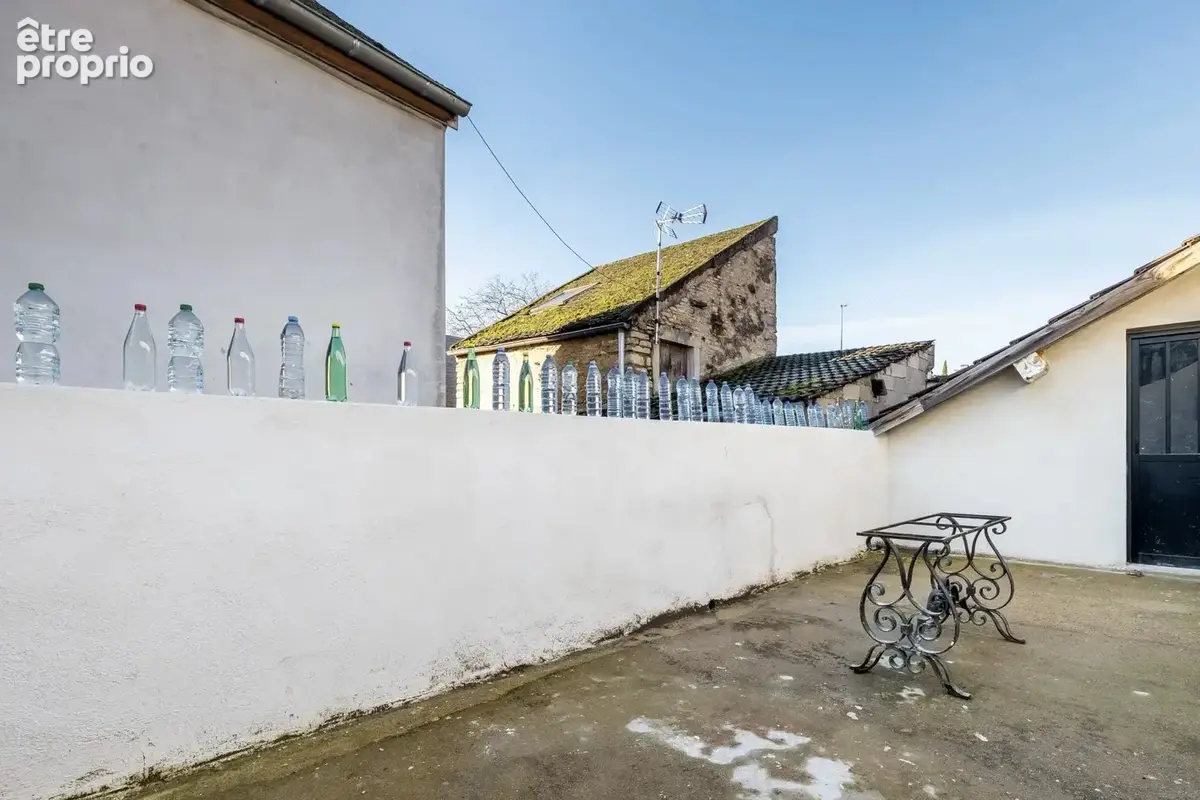 Beaune – Appartement avec terrasse privative et cave voûtée - photo 5