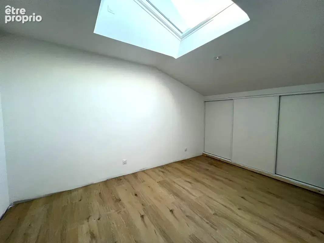 Appartement 5 pièce(s) 106 m2 - photo 11