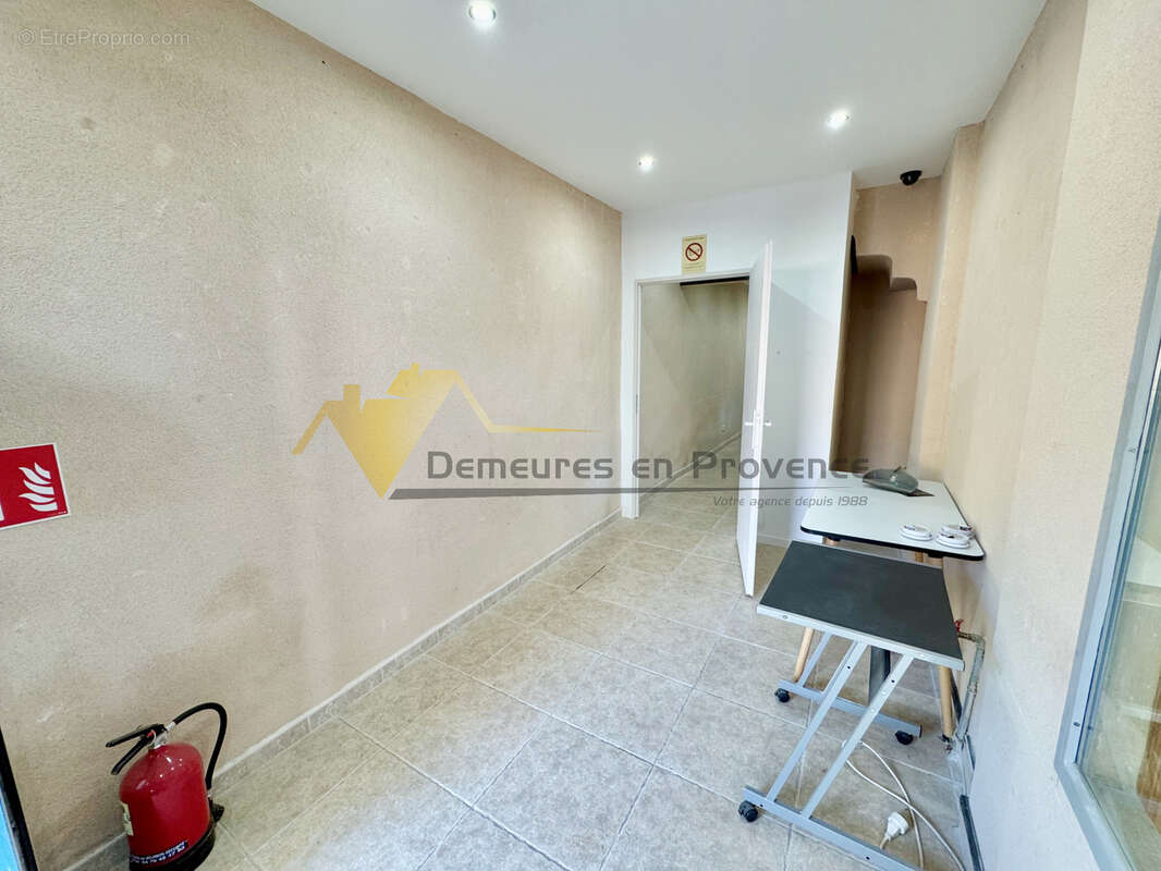 VAISON-LA-ROMAINE   Immeuble Idéal investisseur. - photo 15
