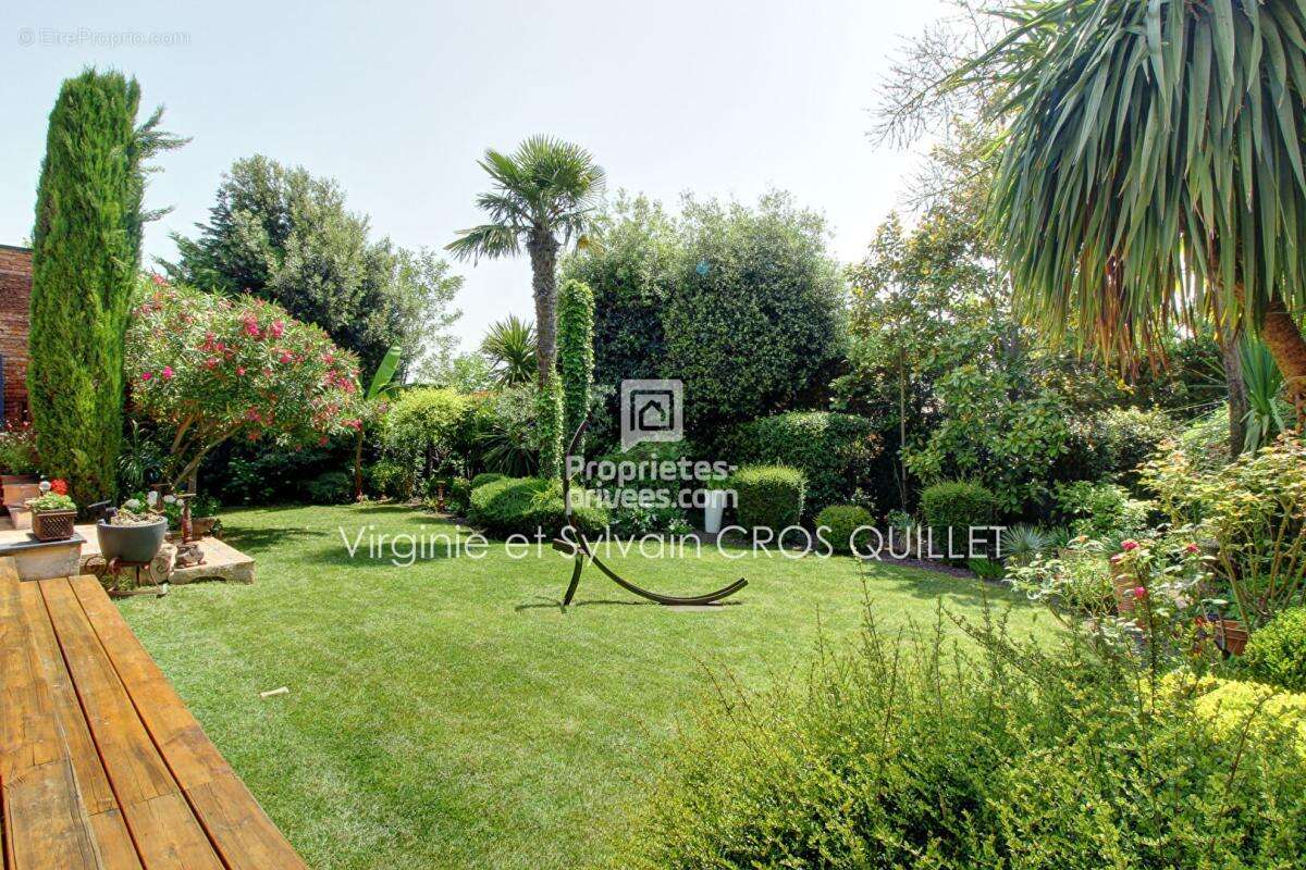 Maison de caractère proche Montastruc La Conseillère  270 m2 - photo 3