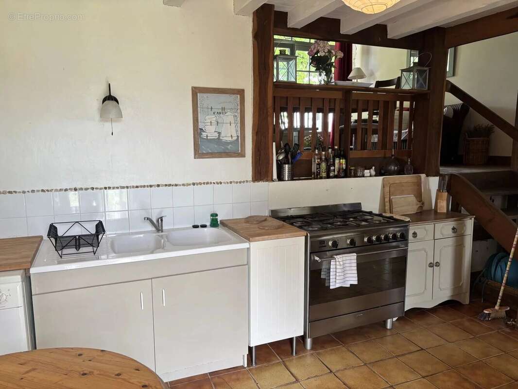 Maison à AUBETERRE-SUR-DRONNE