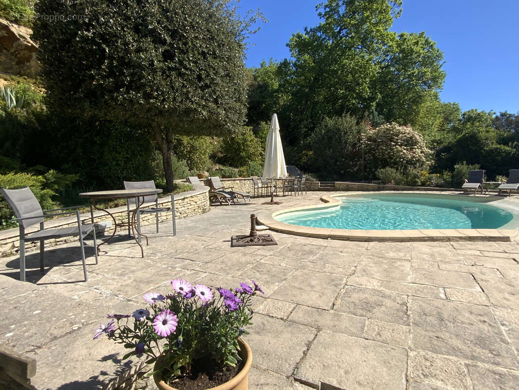 Villa avec vue imprenable à seulement 6 km d'Uzès. - photo 3