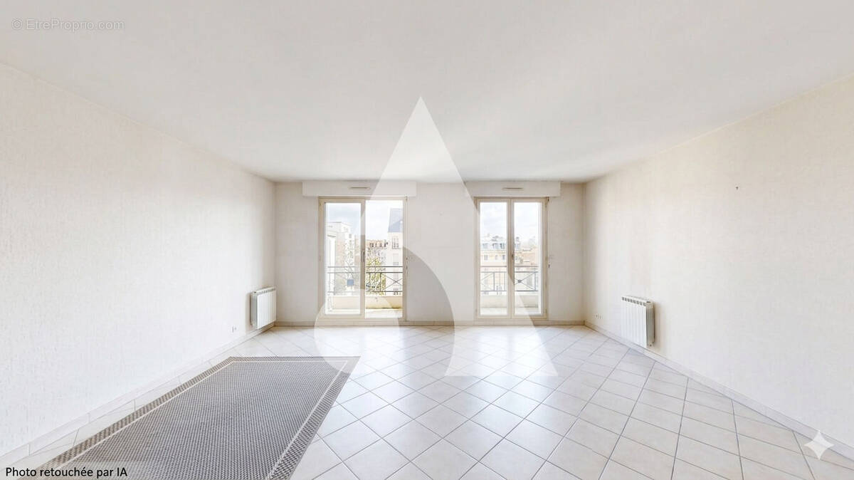 Appartement à LA GARENNE-COLOMBES