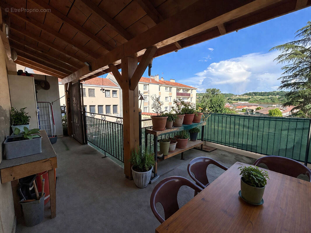 Maison à CHATEAUNEUF-DE-GALAURE