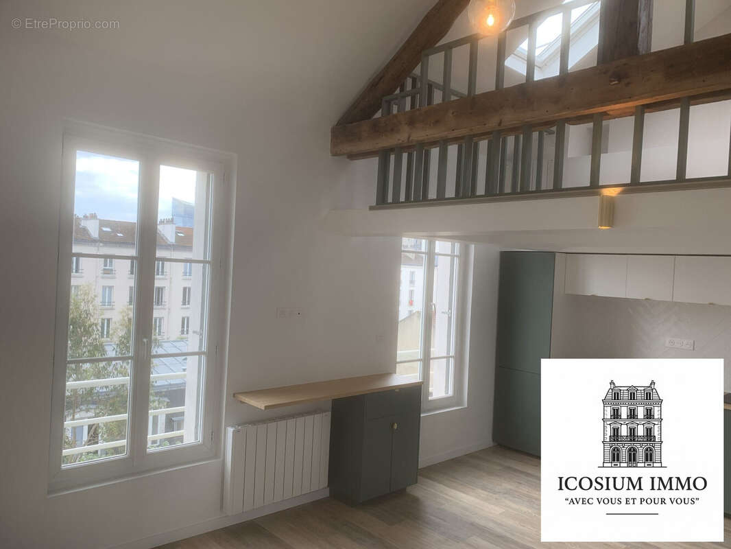 Appartement à CHARENTON-LE-PONT