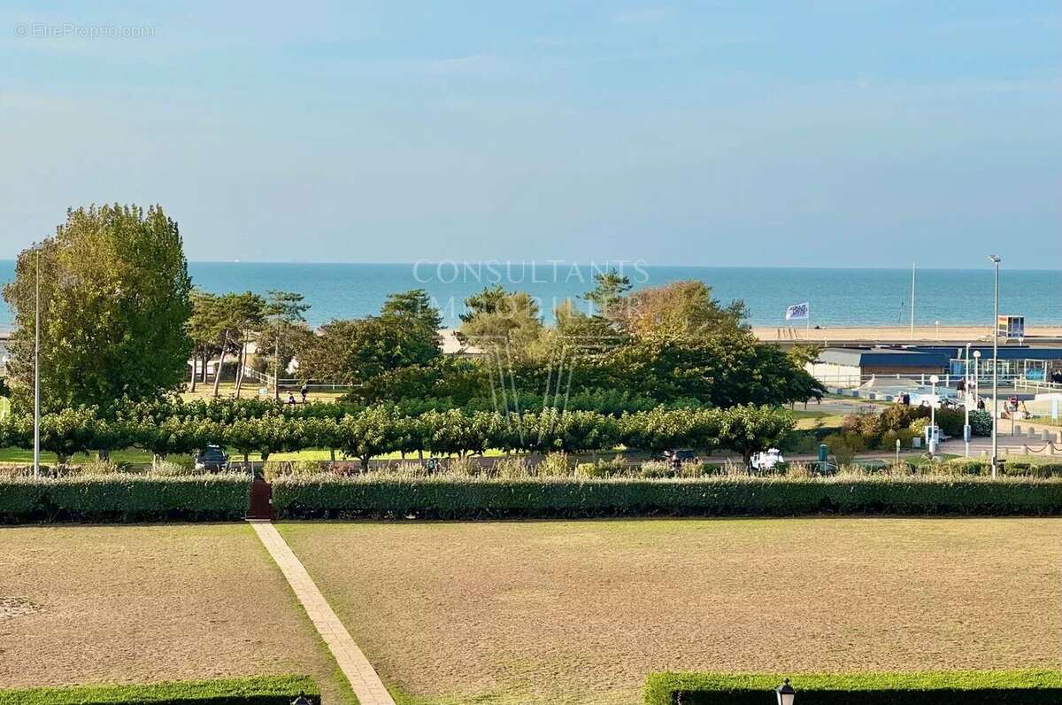 Appartement à DEAUVILLE