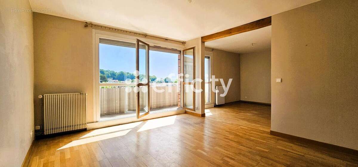Appartement à THORIGNY-SUR-MARNE