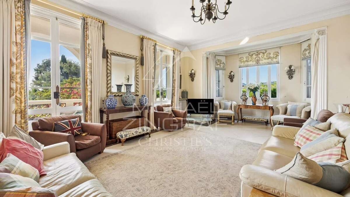 Proche Cannes - Villa Belle époque - Vue mer - Mandelieu la Napoule. - photo 6